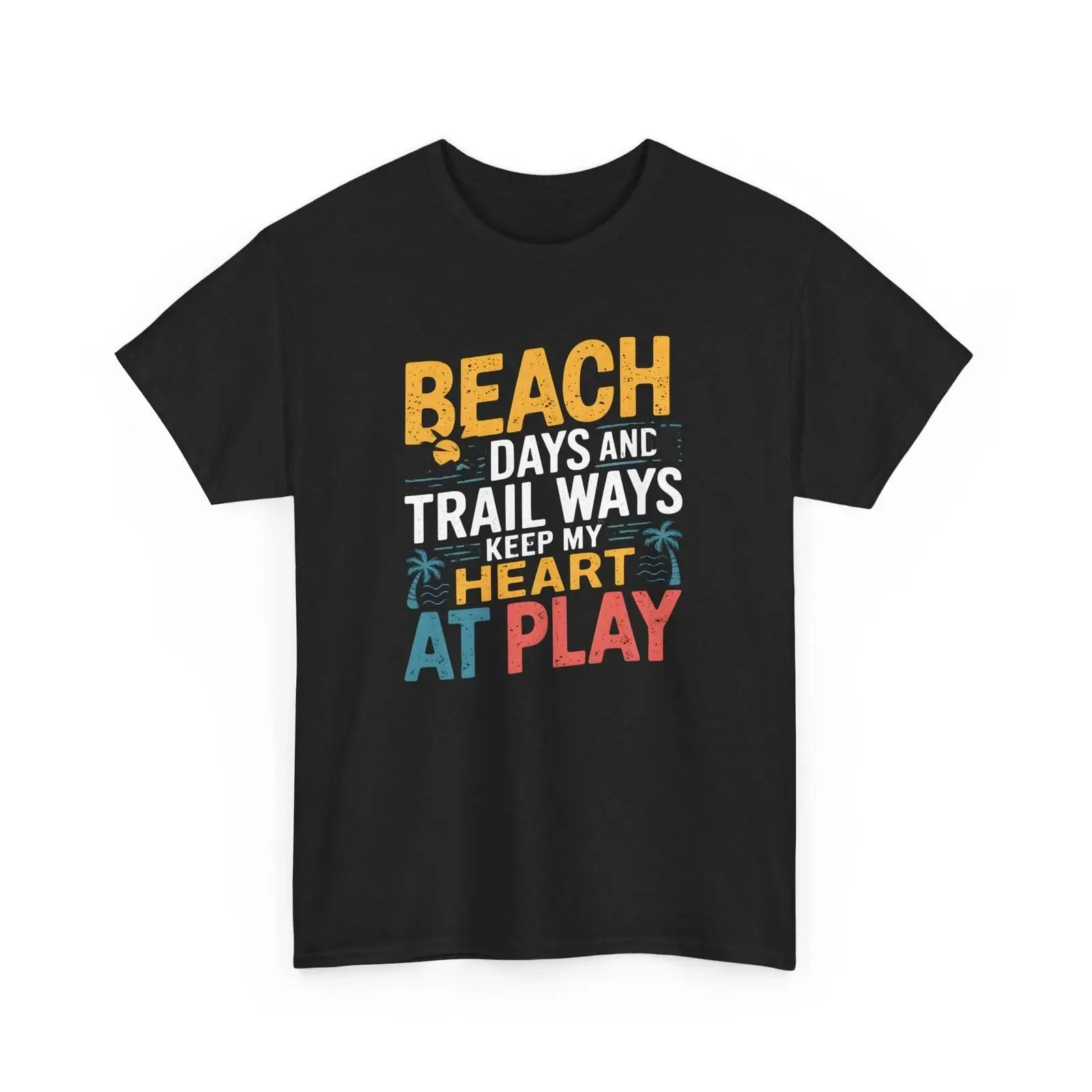 Outdoor Adventure Quotes Short - تي شيرت Beach Days Trail Ways